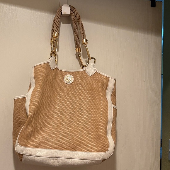 Tory Burch Handbags - Tory Burch Beige and White Tote with Gold Accents